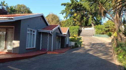 Pinetown House | Lincoln Place, Farningham Ridge