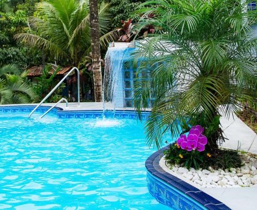 Guarutuba House | Linda casa com lazer a 500m da praia Guaratuba SP