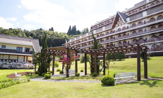 Vila Poran Apartment | Lindo Apto em Campos do Jordão no Quatre Saisons com vista