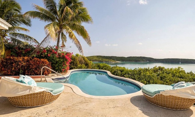 Exuma Villa | Lindon Villa at Fowl Cay