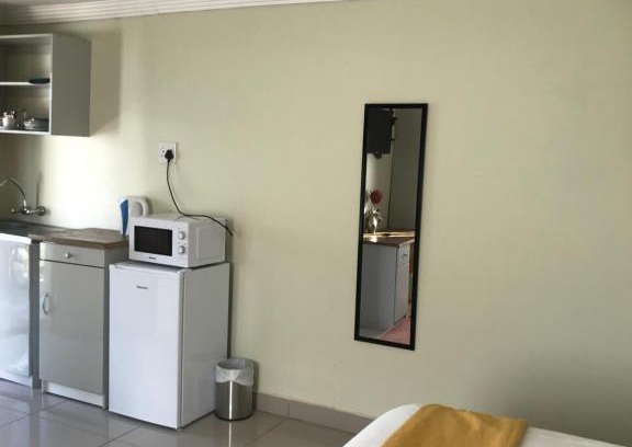 Umtata Bed & Breakfast | LiqLan Guesthouse