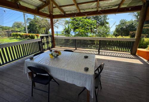 Matei House | Lisi's Ocean Breeze Escape