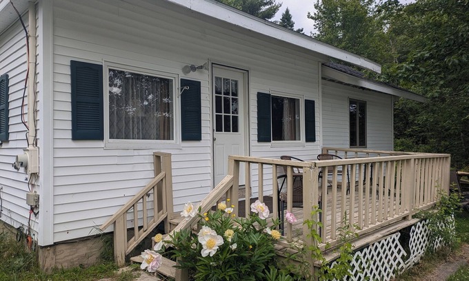 Bucksport House | Little Slice of River Paradise on The Narramissic River