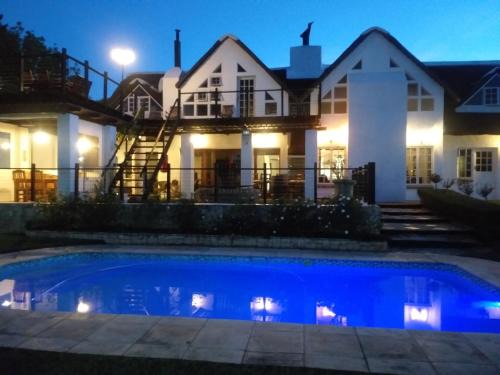 Uitenhage Bed & Breakfast | Little Tree loft 2