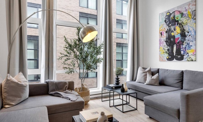Downtown Montreal Apartment | LiV MTL Downtown-502 Spacious Duplex + Mezzanine