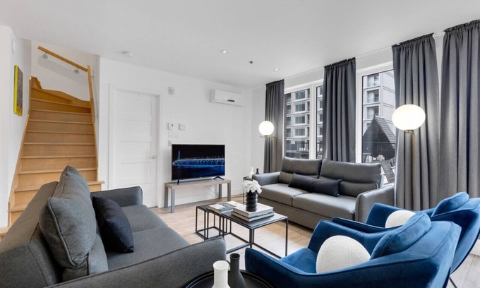 Downtown Montreal Apartment | LiV MTL Downtown-503 Premium 3BR Duplex Rooftop