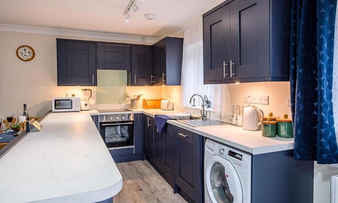 Bramfield Apartment | Liv's Place, Bramfield