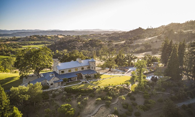 Geyserville Villa | Live like a vintner in the heart of California Wine Country