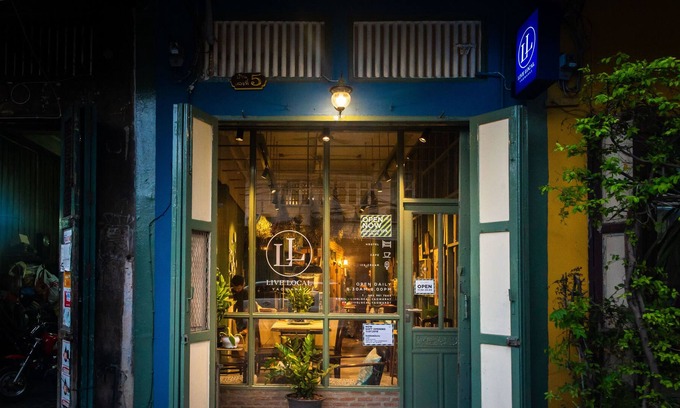 Pom Prap House | Live Local