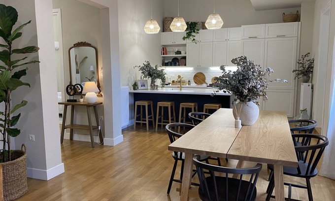 Athens City Centre House | Live the unique experience of the Athens Stunning & Luxurious Neoclassical House