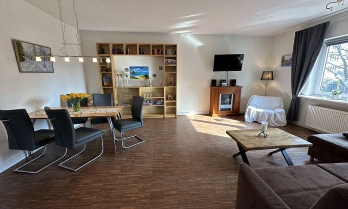 Eilbek Apartment | Lively apartment in Hamburg