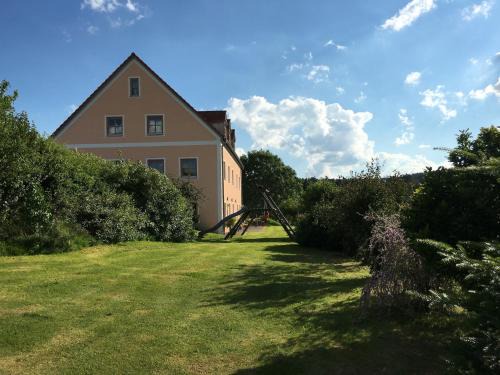 Schoensee Apartment | Lively Apartment with Sauna in Schonsee