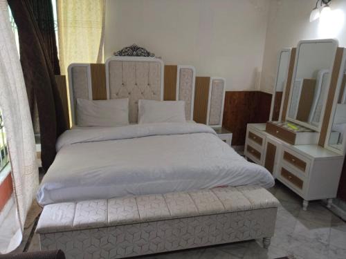 Islamabad House | Living Lodges Guest House