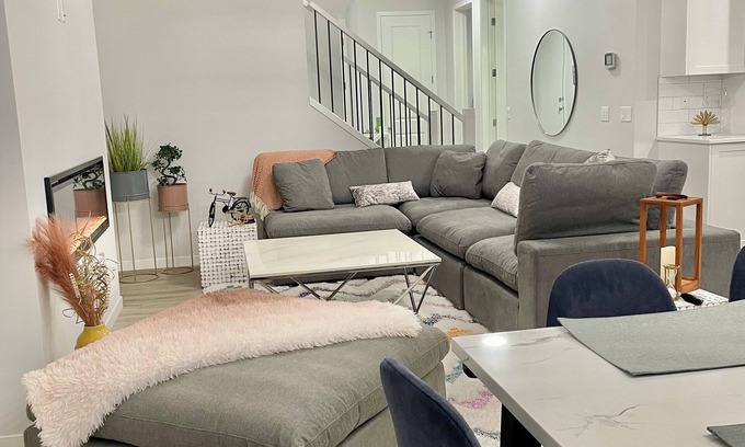 Calgary House | Livingston Gem: 5BR Home with Chef's Kitchen