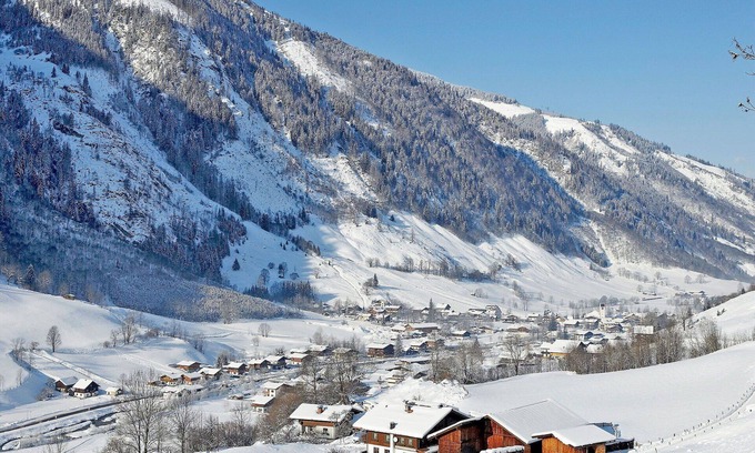 Fusch an der Grossglocknerstrasse Apartment | Lovely apartment for 2 guests with WIFI and panoramic view