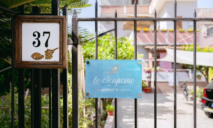 Procida House | Lo Scuncino