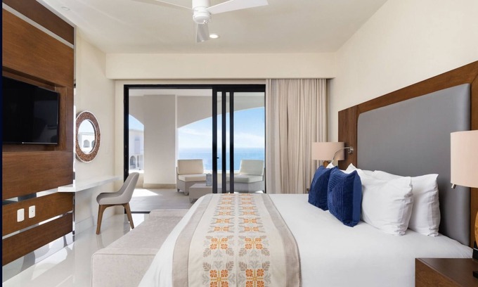 El Rosarito Resort | Located on Tequila Cove Beach