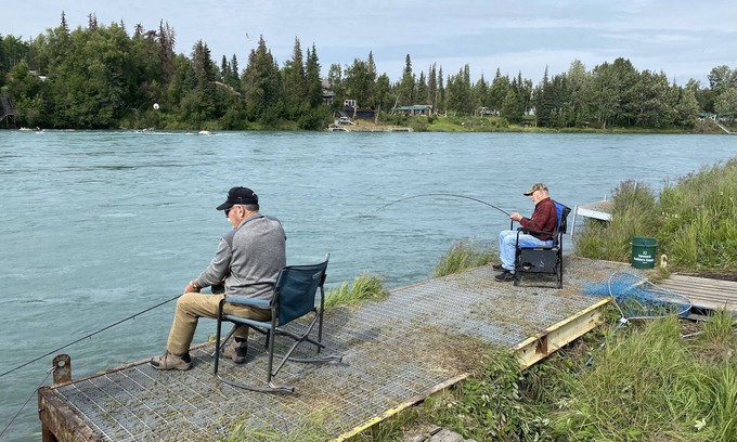 Soldotna House | LOCATED ON THE KENAI RIVER! Kenai River Haven Unit #4.