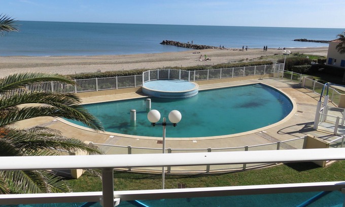 Frontignan Apartment | Location Appartement Bord de mer Frontignan Plage
