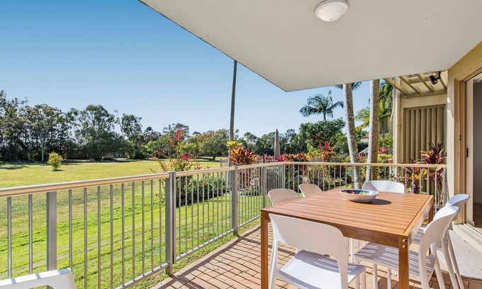 Noosaville Apartment | Location Doesn't Get Any Better Than This