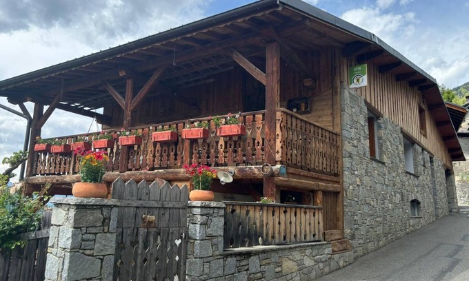 Aime House | Location LES 3 B - Aime LA Plagne
