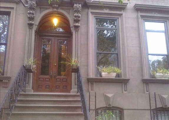Prospect Heights Apartment | LOCATION LOCATION LOCATION: Brownstone One Bedroom Apartment in ProspectHeights