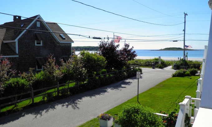 Kennebunkport Condo | LOCATION! LOCATION! 2 Bedroom Cottage Across the Street from Goose Rocks Beach