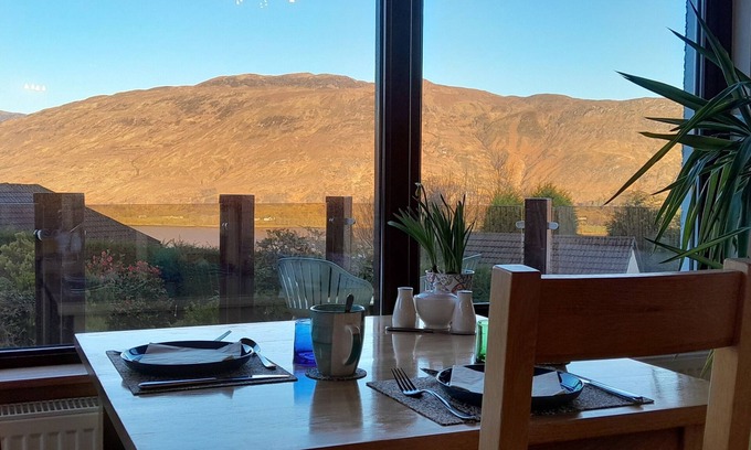 Fort William House | Lochview Guest House