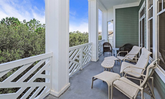 Baytowne Wharf House | Lockout Unit ~ Bayside Resort ~ Spacious Balcony ~ Resort Pool