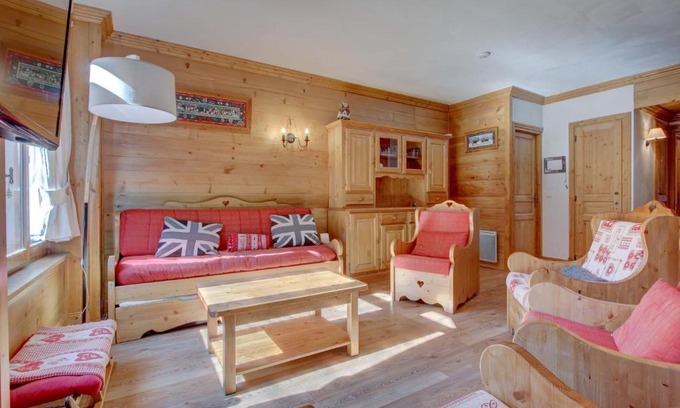 Morzine Apartment | Lodge 3