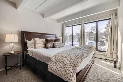 Dillon House | Lodge at Lake Dillon #202