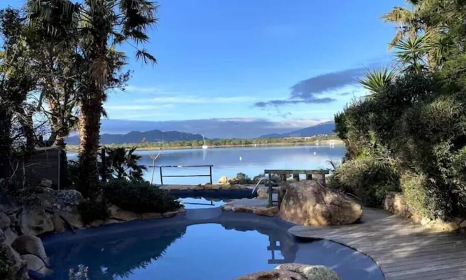 Porto-Vecchio Villa | Lodge at Maranatha Porto Vecchio Splendid appartment 100 m2 seafront & pools
