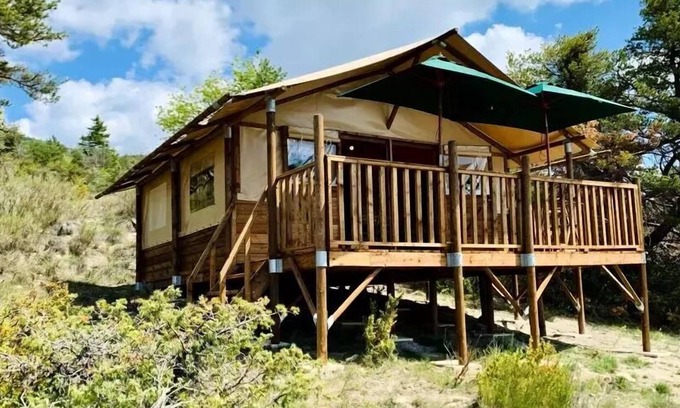 Rosans House | Lodge Comfort "Paillotte" 35m2 - 2 Schlafzimmer + Sanitär - überdachte Terrasse 5 Personen