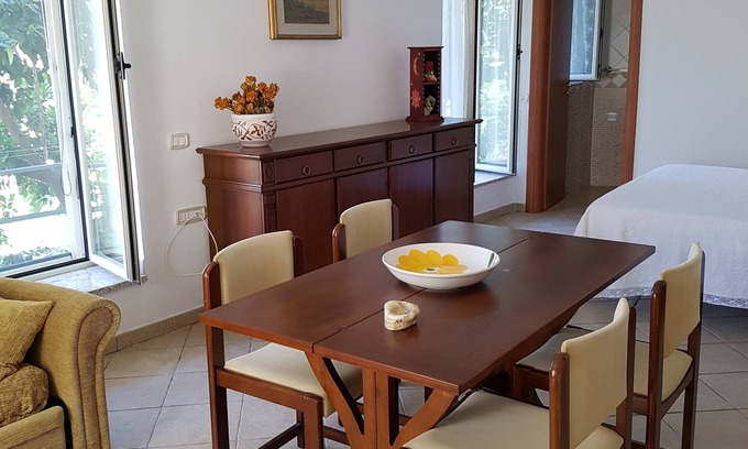 Agropoli Cabin | LODGE ROSA In the pearl of Cilento, cozy studio apartment, Trentova Bay.