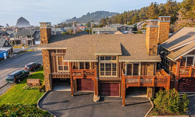Tolovana Park Apartment | Lodges at Cannon Beach B2