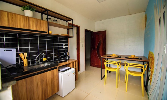 Sao Luis Apartment | Loft c varanda e pisc bem localizado a 7min do mar