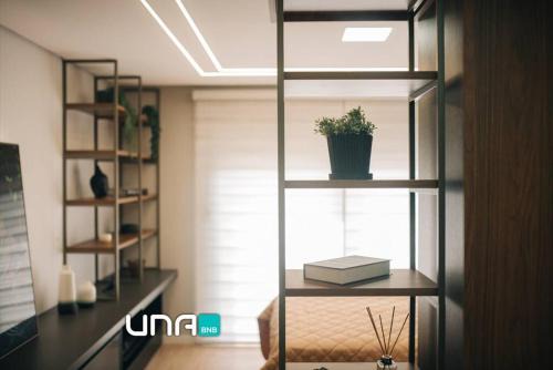 Sao Goncalo Apartment | Loft com sacada, lareira e garagem no Parque Una