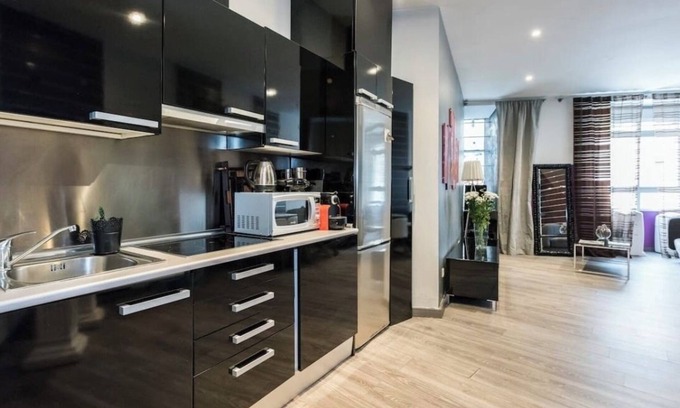 Justicia Apartment | Loft in the center of Madrid quiet; heating, free breakfast and fitness center