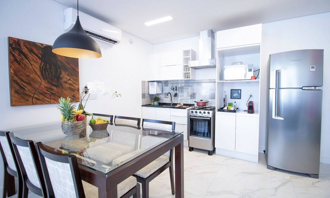 Alto de Pinheiros Apartment | Loft moderno com AC na Praça Pôr do Sol