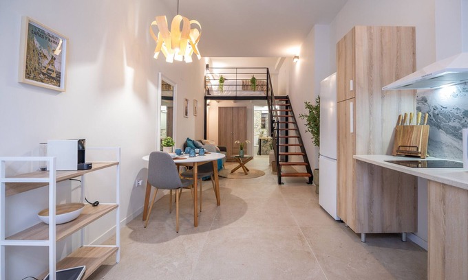 La Creu del Grau Apartment | Loft Valencia neighborhood Ayora - RM 7A