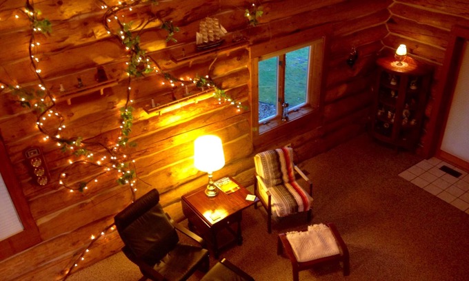 Silver Lake Cabin | Log Home- August 16 - 28 Available