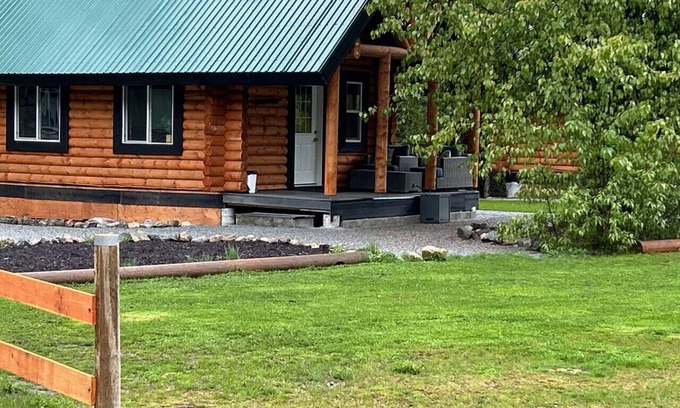 Central Okanagan Apartment | Log lofted rustic cabin in woods