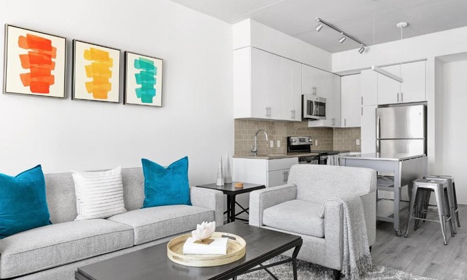 Logan Square Apartment | Logan Square 209