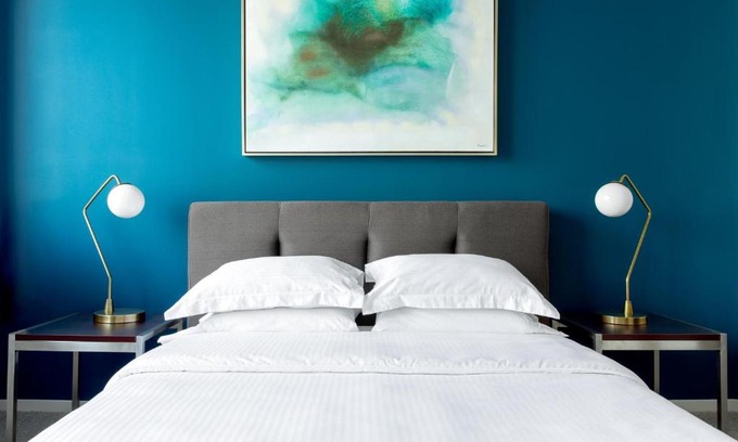 Logan Square Apartment | Logan Square 219
