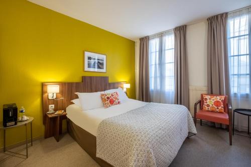Amboise Hotel | Logis Hôtel Chaptal, Amboise
