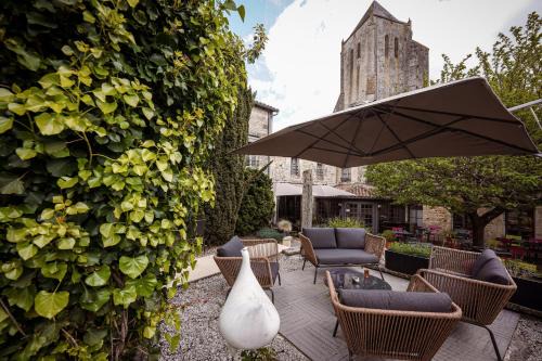 Celles-sur-Belle Hotel | Logis Hostellerie de l'Abbaye