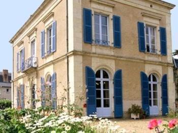 Chateau-Gontier Hotel | Logis Le Parc Hotel & Spa