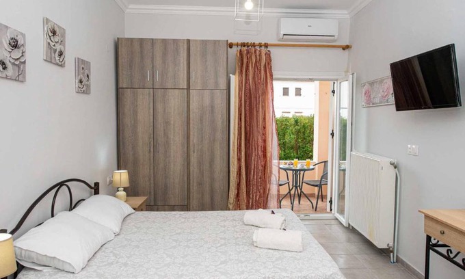 Acharavi Apartment | Lollas Studio 1 Acharavi Corfu