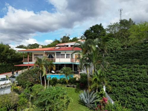 San Isidro Apartment | Loma Tranquila