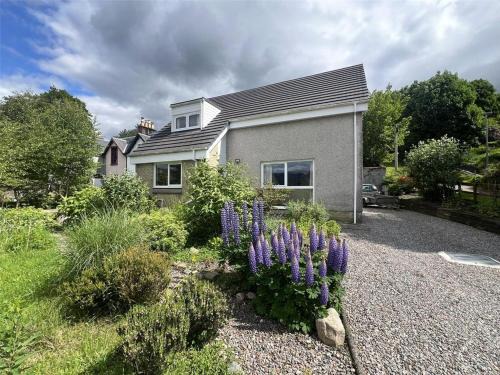 Fort William City Centre House | Lomond Villa